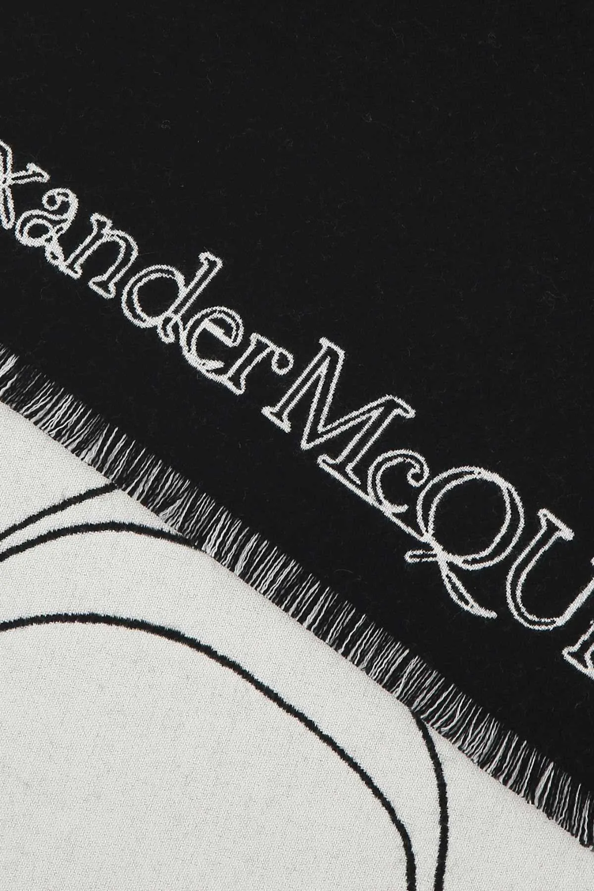 Alexander McQueen Frayed Detailed Scarf