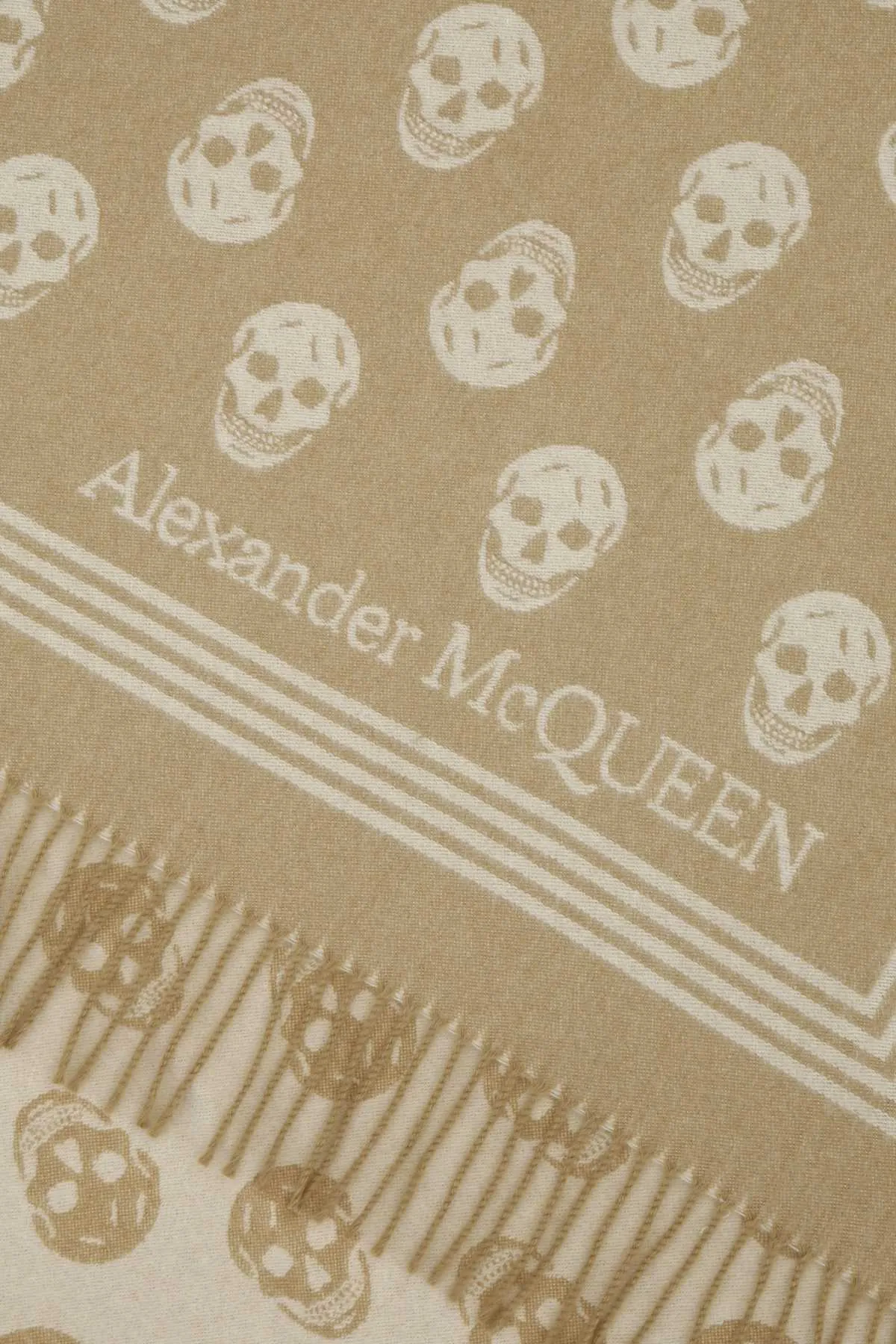 Alexander McQueen Skull Jacquard Fringed Scarf
